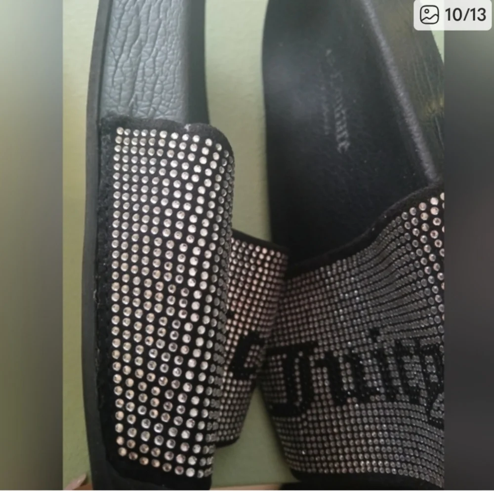 Juicy Couture Black and Silver Slide Sandals - Picture 3 of 7